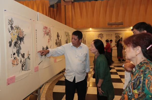 �ڰ˽졶����ī�ϡ������鷨��Ʒչ�Ͼ���Ļ