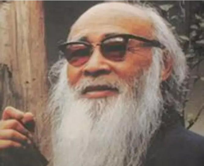 张大千卖画也造假,拍卖场至今一直沿用
