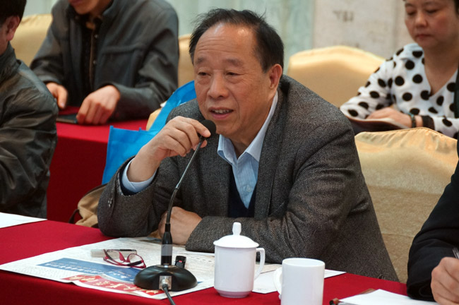 中国楹联学会会长,原新华社中广联党委书记蒋有泉