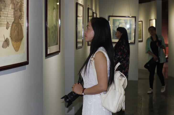 �й����񻭼ң���ׯ������չ��̨��ׯ�ų�չ��