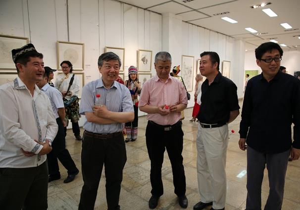 135��������������������������Ʒ�ھ�չ��