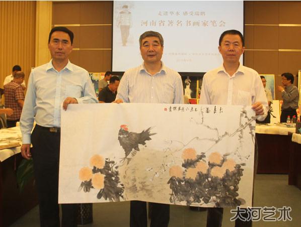 “走进华水 感受瑞鹏”河南省书画家笔会在华北水利水电大学举行