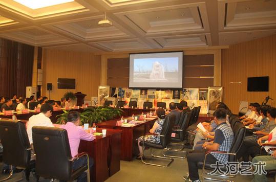 “走进华水 感受瑞鹏”河南省书画家笔会在华北水利水电大学举行