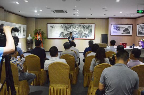 ��ú�ɽ��������ɽˮ����Ʒչ�ھ���Ļ