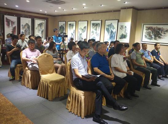 ��ú�ɽ��������ɽˮ����Ʒչ�ھ���Ļ