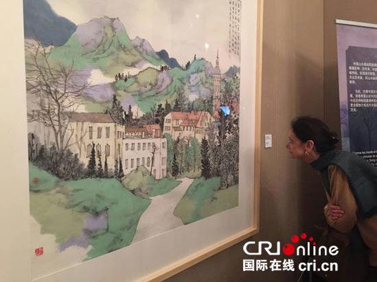 ������40���ɽˮ����Ʒ�ڰ����й��Ļ�����չ��