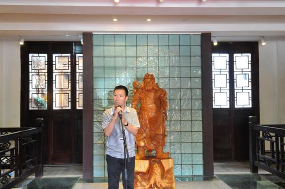 “心象•蓝色瑰宝—俞启慧版画艺术生涯60周年纪念展”在杭开幕