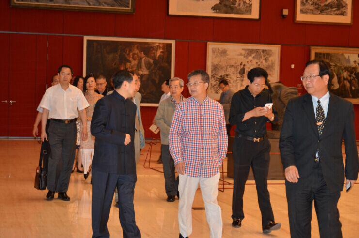 ̨���黭���������ִ�ˮīչ�ھ���Ļ