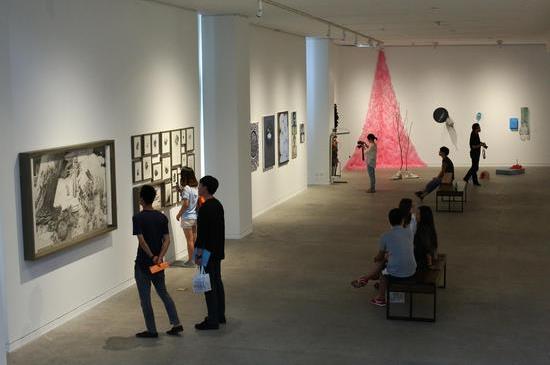 ��������2015�й������������ƽ�չ�ھ���Ļ