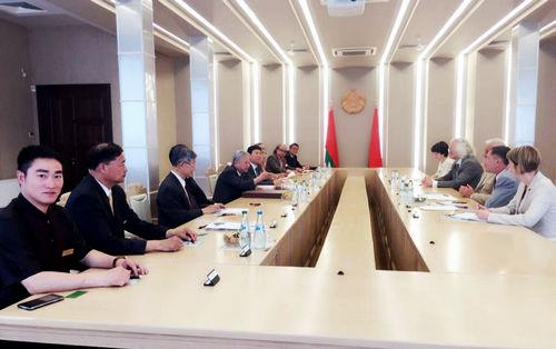 �׶���˹���͹�����鳤�Ӽ��й������Ҵ�����