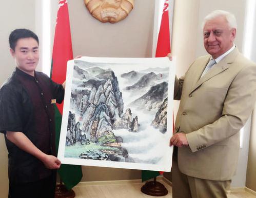 �����Ӧ�����׶���˹�����Ļ�����