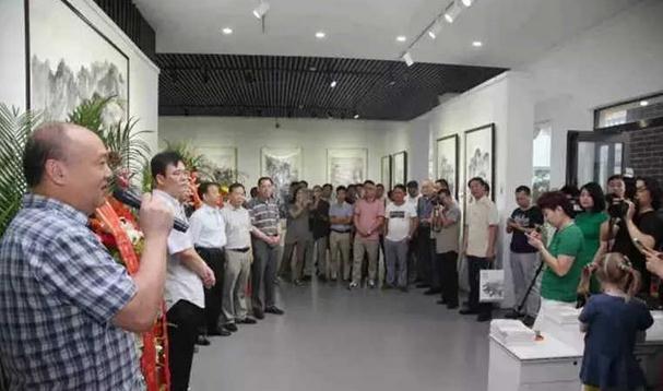 ���ɰٴ��������麣ɽˮ����Ʒչ��֣��չ