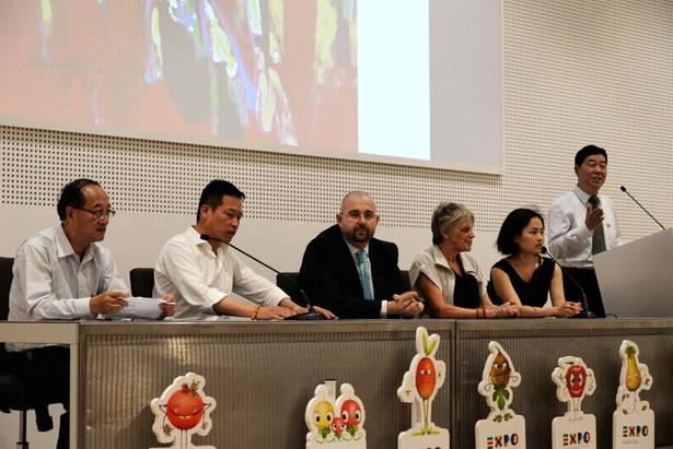 �й��������������������������