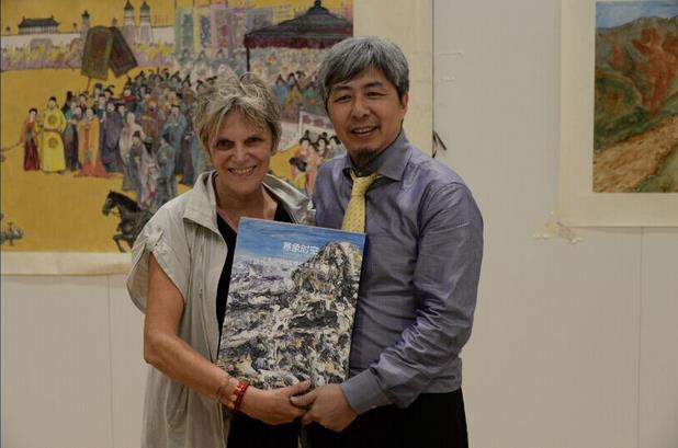 �й��������������������������