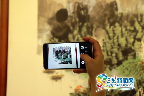 ȫ���黭������Ʒ����չ����������Ļ