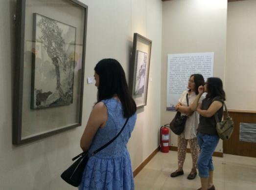 ���α�ˮī��Ʒչ�ں��ͺ��ؿ�Ļ