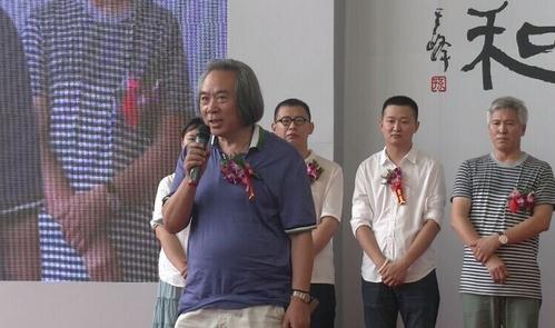 ������˺͡���������������չ�������Ļ