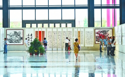 �����人�ٰ���սʤ���黭��Ʒչ