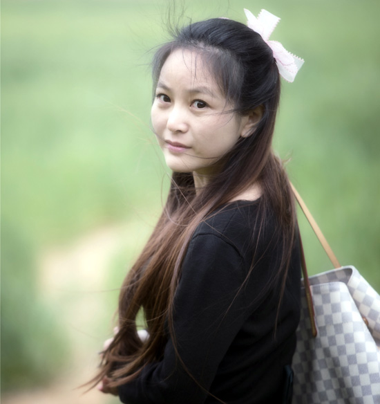 ��ī���Ρ�������κ�ӳ�����˫��չ���ھ���Ļ