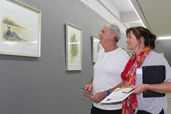 ����ˮ�ʻ�����Ʒչ�����ɽ��������