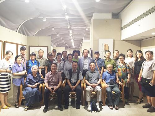 ��īȤ�����ڷ���Ʒչ�ڱ����콡���ȿ�Ļ