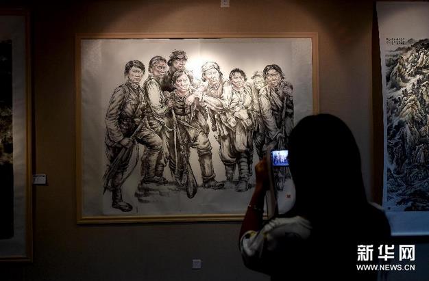 ֣�ݾٰ���սʤ��70����������Ʒչ