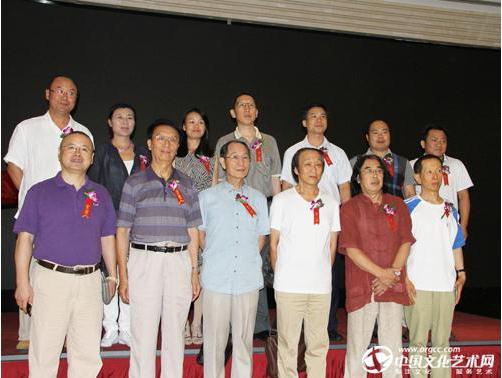 ��֮���������������й�������ѧ������չ�ھ���Ļ