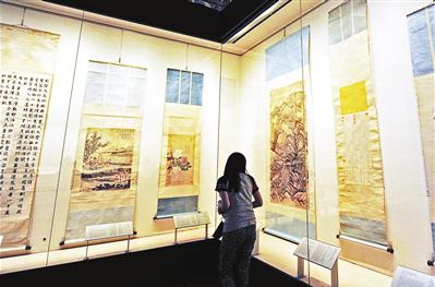 ��ӺǬ�������黭��Ʒ�״μ���չ��