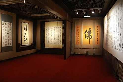 �������鷨����չ�ڱ�����Ļ