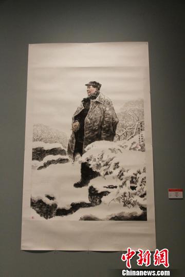 255����ս����黭������Ʒɽ��������չ��