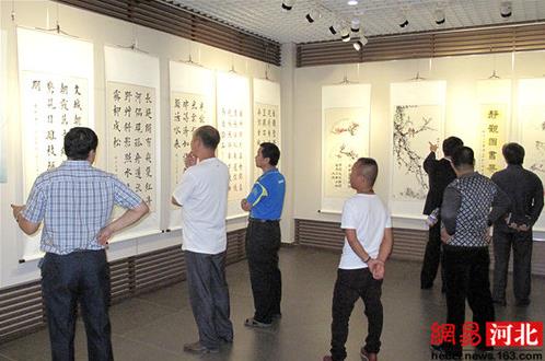 �ӱ��ٰ조�ݵ����顱�İ����׷����黭չ