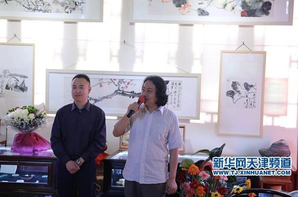 �ֹ㽡�黭��Ʒչ�ڽ���Ļ