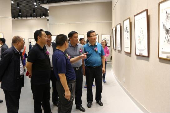 �½�����վٰ�ȫ�����������黭չ