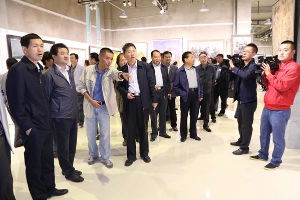 �ھŽ��й�����������й������ͻ���Ʒչ��Ļ