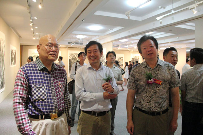 �λû�ɽ-��ɽ���й�ɽˮ��չ�Ϸ���Ļ