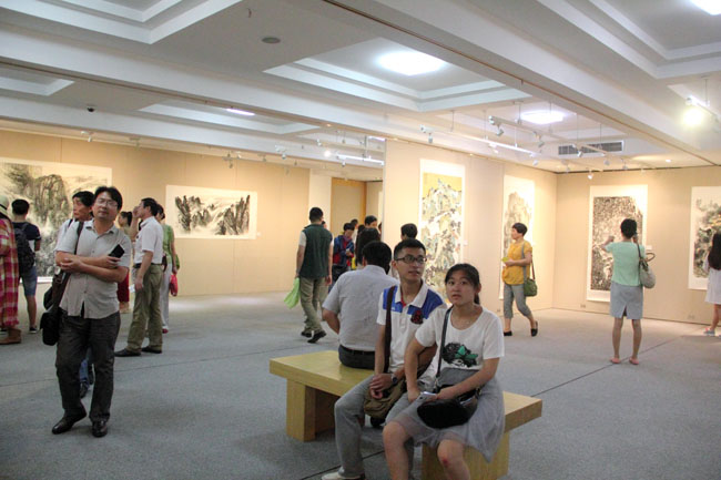 �λû�ɽ-��ɽ���й�ɽˮ��չ�Ϸ���Ļ