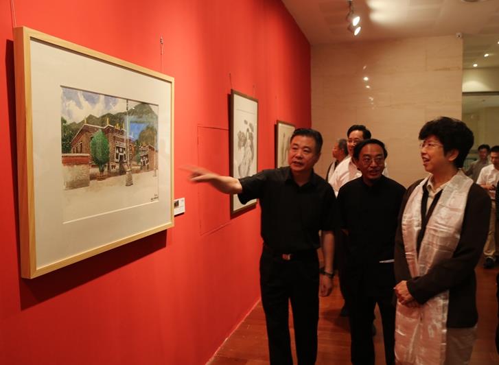 庆祝西藏自治区成立50周年全国美术作品展隆重启幕