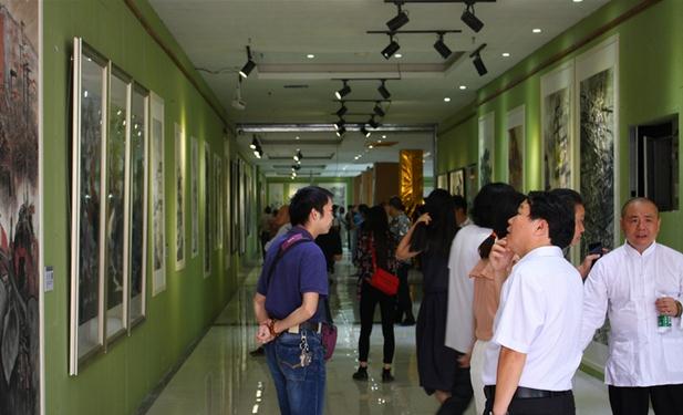 �����黭ԺԺʿ•��Ƹ���Ҿ�Ʒչ���人��Ļ