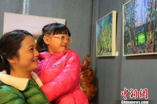 三油画家自长沙至阿勒泰采风创作展新疆启幕