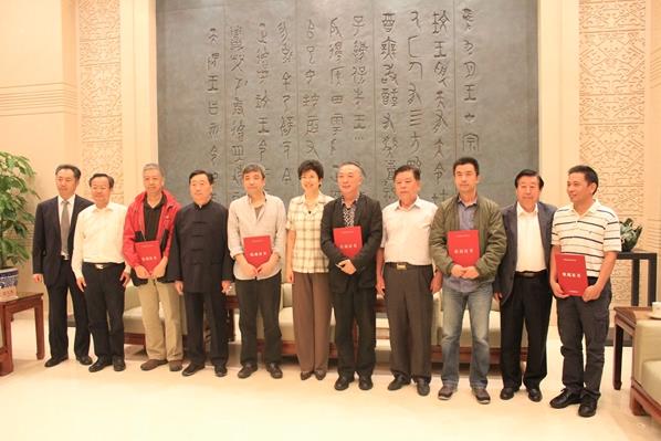 “时代领跑者”捐赠仪式在中国国家博物馆举行