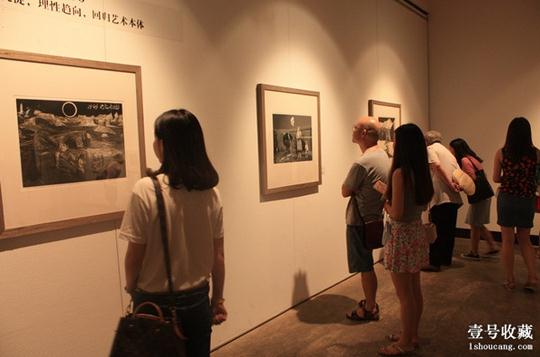 版画中展现新疆风情 魏谦版画艺术展在武汉开幕