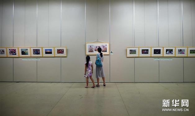 ȫ����Сѧ������չ����������Ʒչ���Ͽ�չ