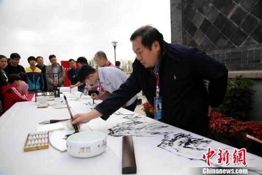 ̨��ˮī��ʦ����ï������ɽ���ĳǿ���