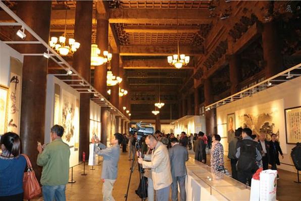 �������̫�����黭��Ʒչ̫����Ļ