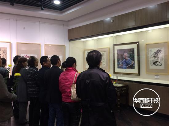 �������黭��Ʒչ�������격���