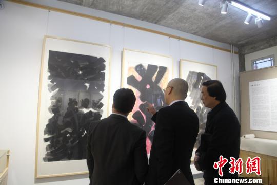 �����Һ������ó����������ֹ��ҷ��š�Ů�顱