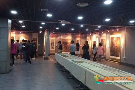 ���������黭������Ʒ���߽��Ϸʹ�ҵ��ѧ