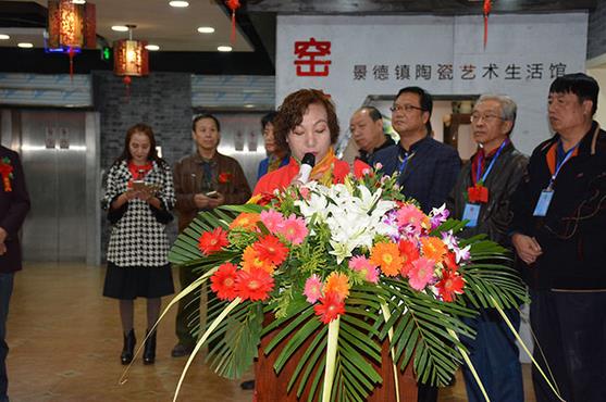 太原举办“不忘初心”纪念红军长征胜利80周年大型书画笔会