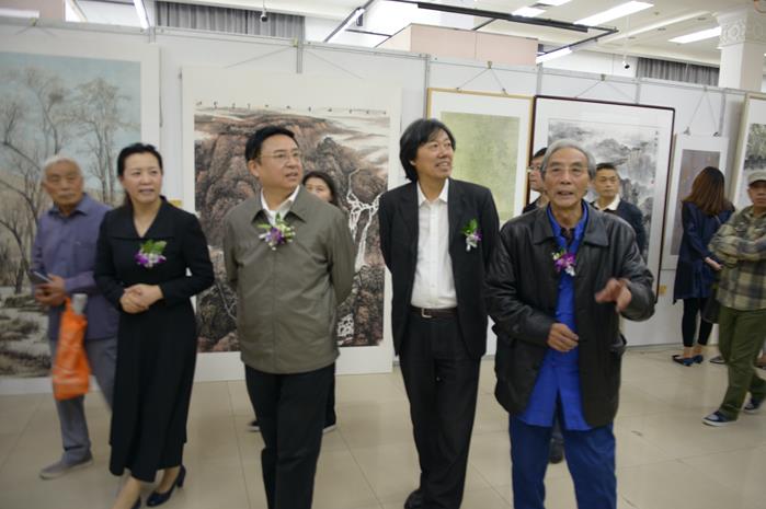 ����ʡ��Э����60����������Ʒչ��Ļ