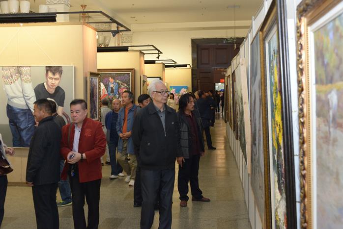 ����ʡ��Э����60����������Ʒչ��Ļ